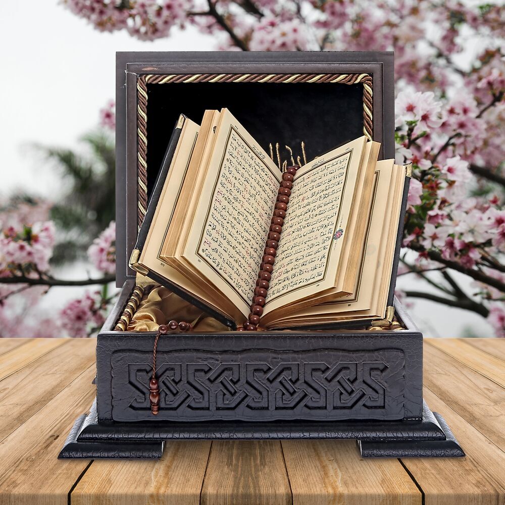 Hediyelik Kur’an-ı Kerim, Kuka Tesbih, Ahşap Kutulu Set