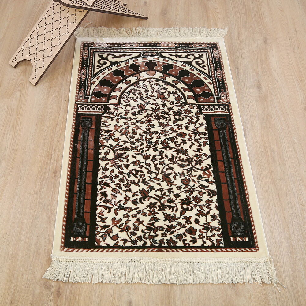 Medine Halı Tipi Kalın Yumuşak Kadife Çeyizlik Seccade Elegant -Kahverengi (71*123 cm 1040 gr)