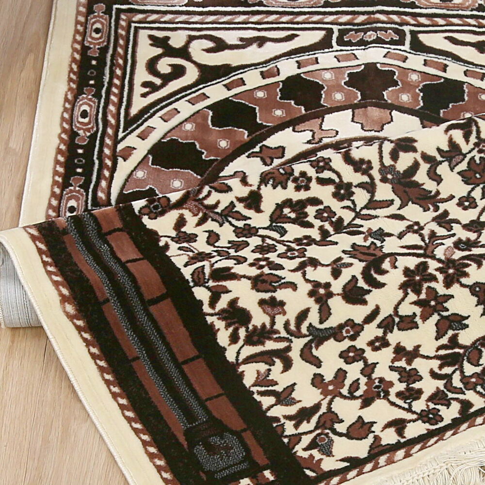 Medine Halı Tipi Kalın Yumuşak Kadife Çeyizlik Seccade Elegant -Kahverengi (71*123 cm 1040 gr)