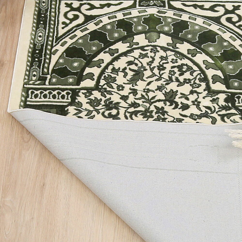 Medine Halı Tipi Kalın Yumuşak Kadife Çeyizlik  Seccade Elegant-Yeşil (70*120 cm 1040 gr)