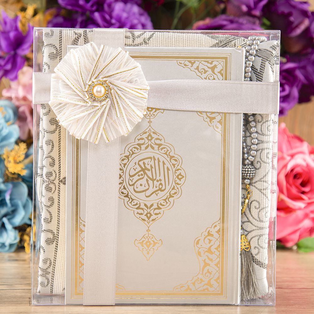 Hediyelik Kuran-ı Kerim, İnci Tesbih, Seccade, Asetat Kutulu(25X18 cm) Mevlid Paketi-Gri