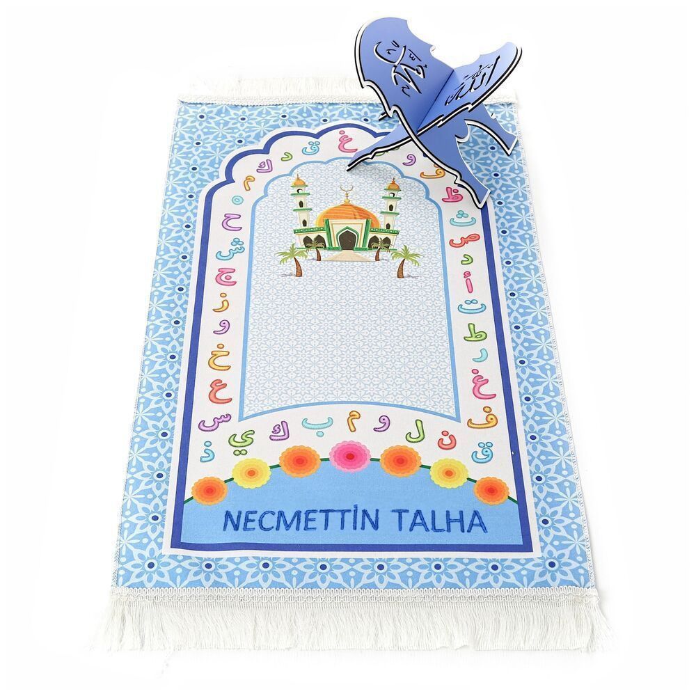 İsme Özel Çocuk Seccadesi ve Eğitici Kitabı Namaz Seti  - Mavi 45x82 cm -288 gr - Tesbih