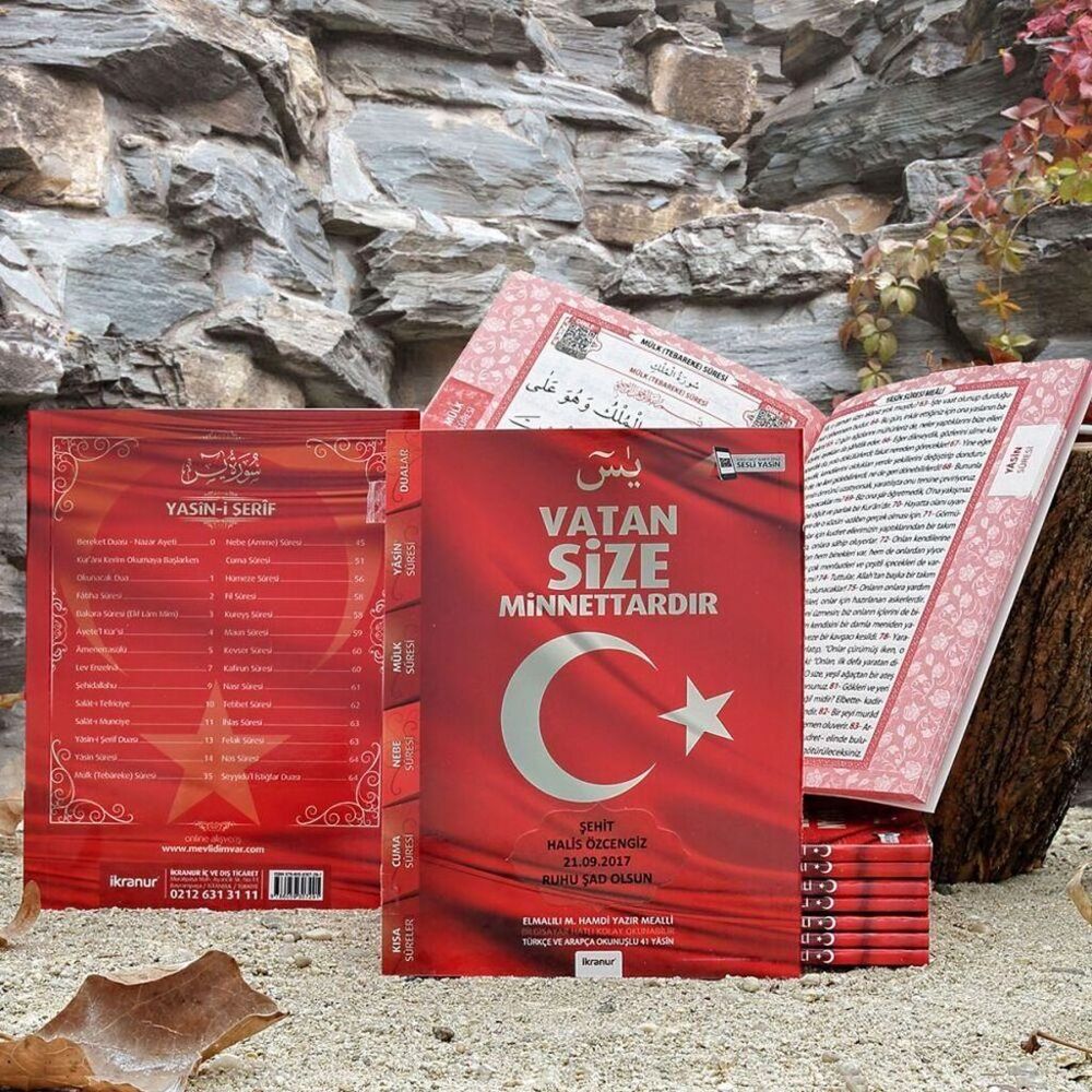 Hediyelik Yasin Kitabı (Çanta Boy) 80 Sayfa, 99’lu Kokulu Tesbih ve Tül Süslemeli Ekonomik Mevlid Paketi-Türk Bayraklı