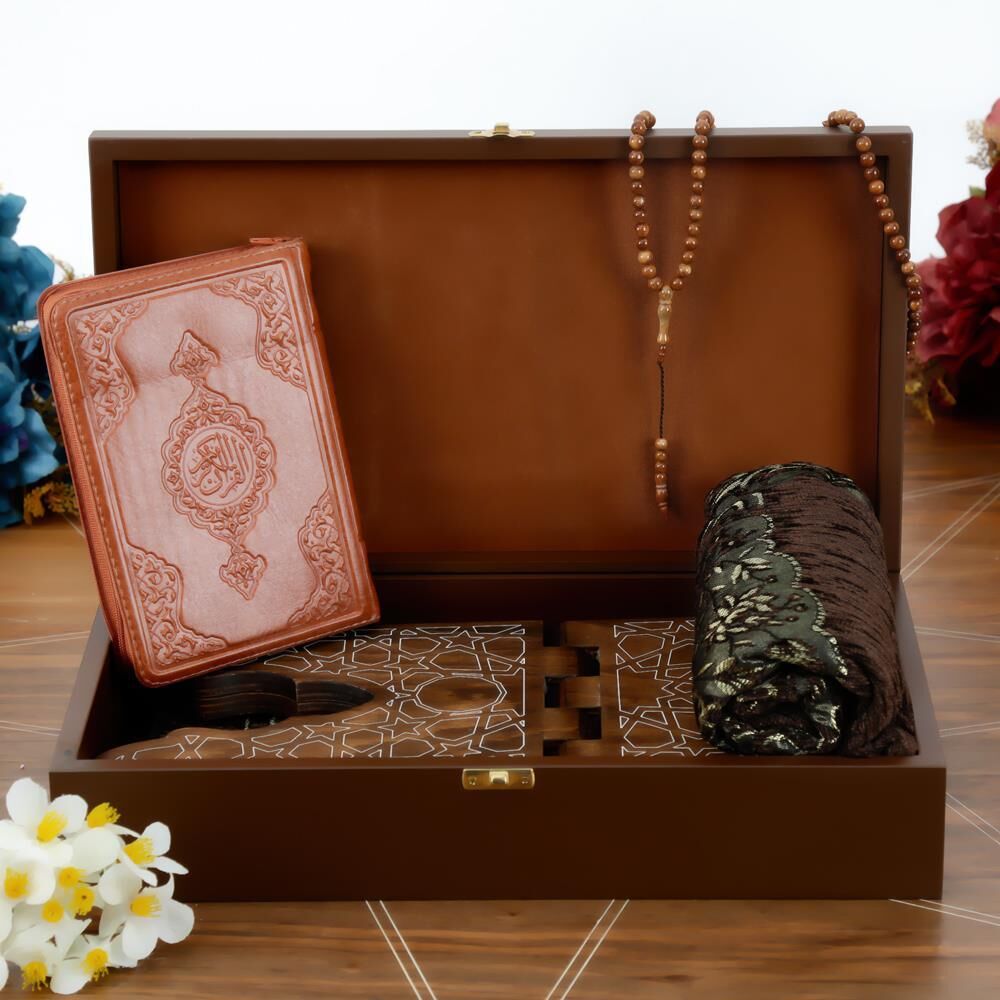 Hediyelik Ahşap Kutu Kahve, Seccade, Kur’an-ı Kerim, Rahle, Tesbihli Set