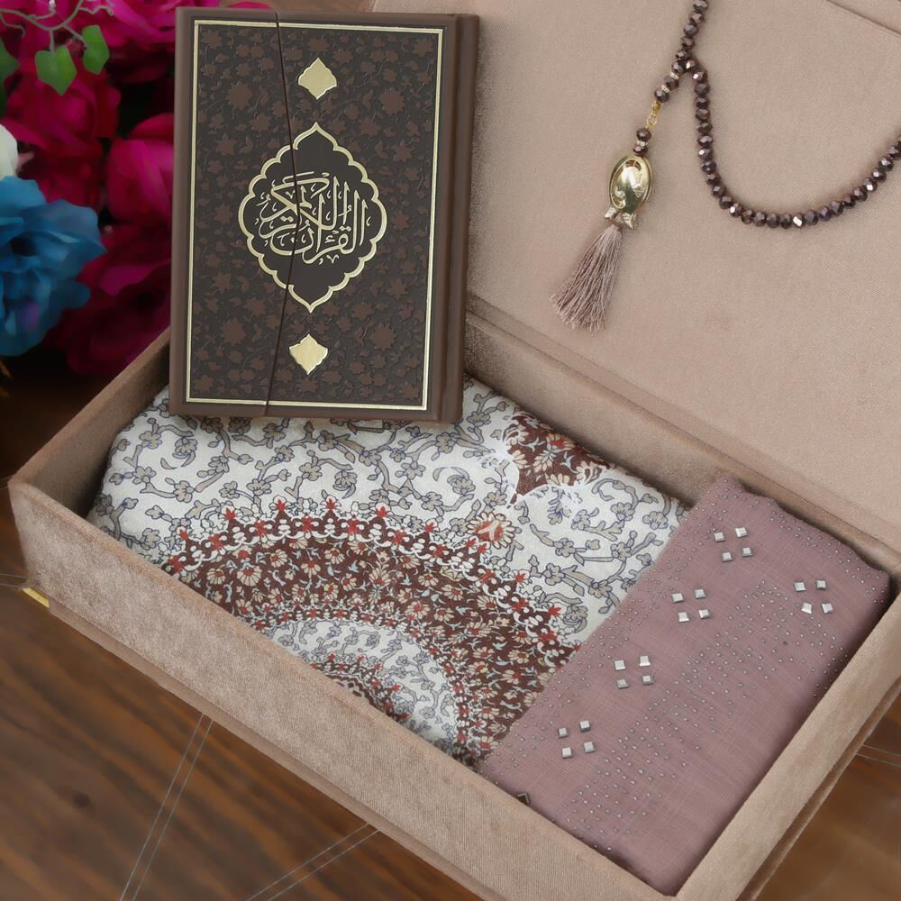 Hediyelik Kadife Kutu, Seccade, Kur’an-ı Kerim, Şal, Kristal Tesbihli Set Kahve