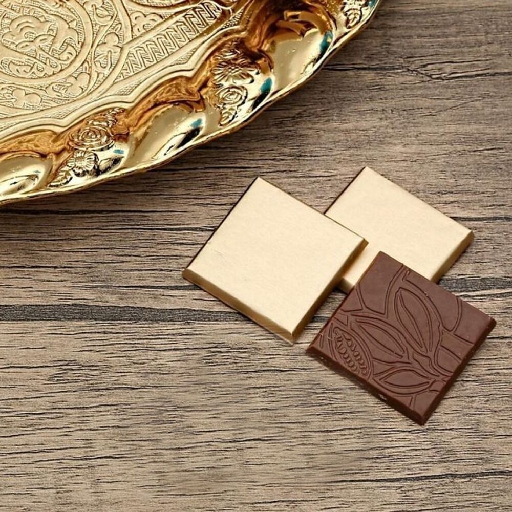 Hediyelik Şantuk Kese Yasin, Madlen Çikolata, İnci Tesbihli Gold Kutulu Set Bebek Mavisi