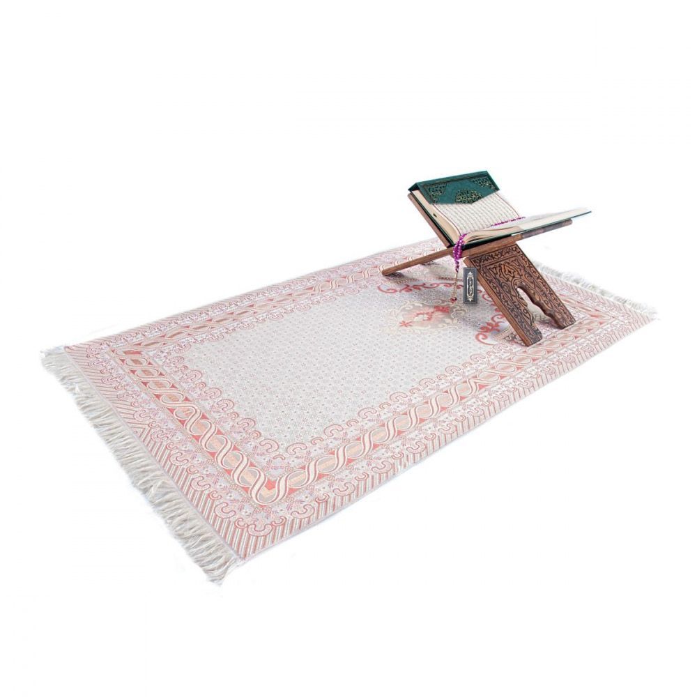 Hediyelik Kadife Kur’an-ı Kerim, Seccade, İnci Tesbih, Asetat Kutulu (26×23) Dini Set