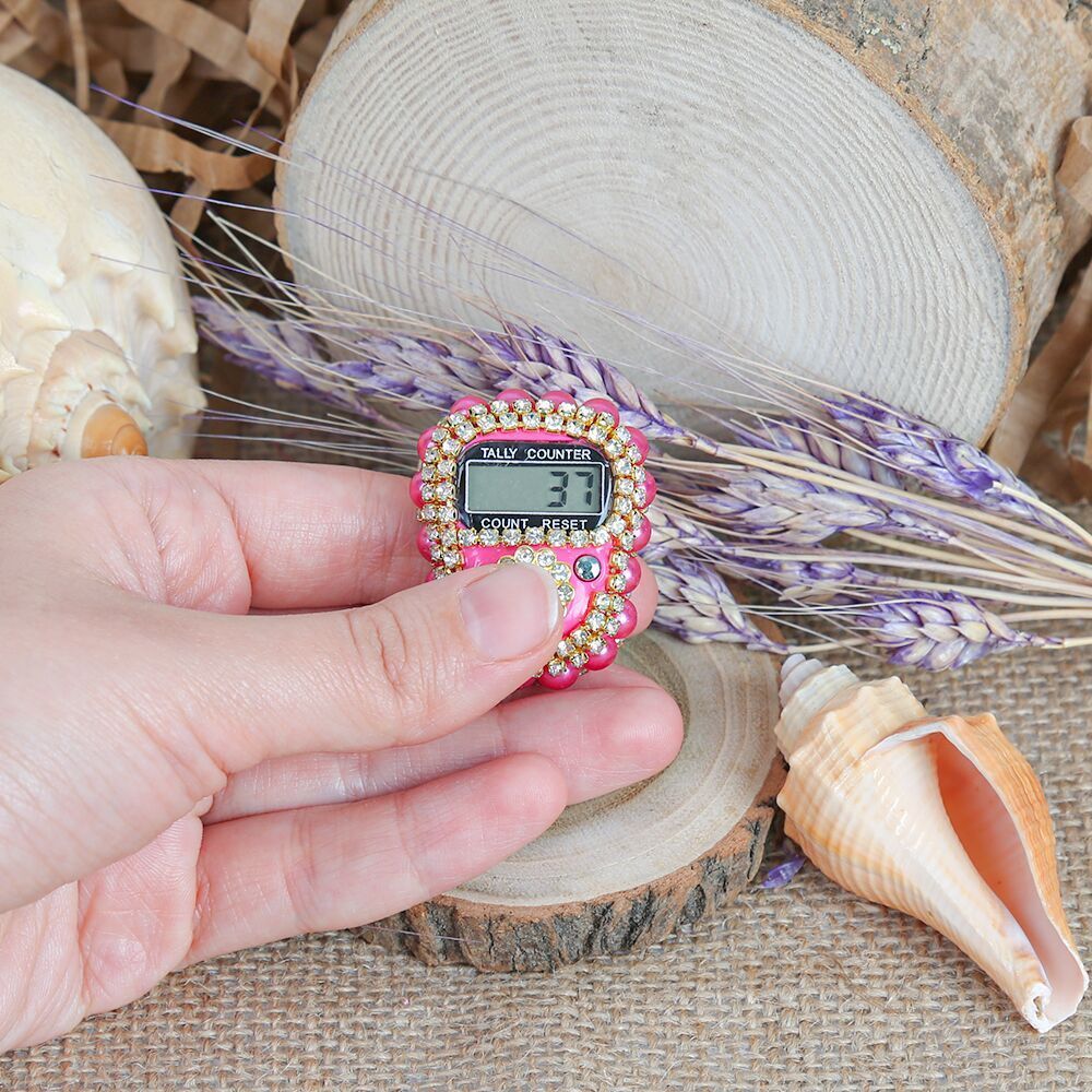 Çeyiz Seti Pembe Kutu  ve Seccadesi Kur’an Kerim  Zikirmatik Ayraç  27*19*5 cm