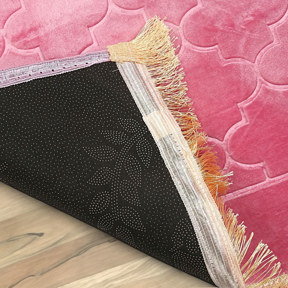 Soft Yumuşak Kapitone Peluş Seccade (80 x 120 cm - 900 gr)-Pembe