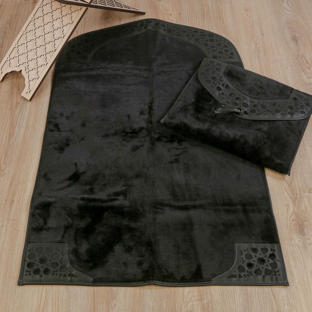 Lüks Çantalı Kaymaz Deri Tabanlı Soft Yumuşak Peluş Seccade Siyah (Seccade 72*228 cm, Çanta 39*44 cm)