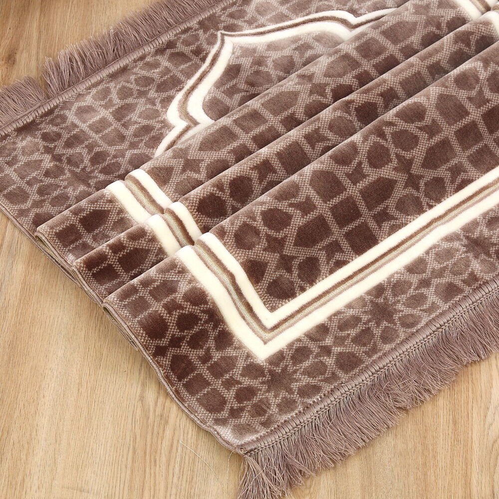 Edebali Lüks Kalın Kadife Halı Tipi  Soft Yumuşak  Seccade- Vizon (70*120 cm 1100 gr)