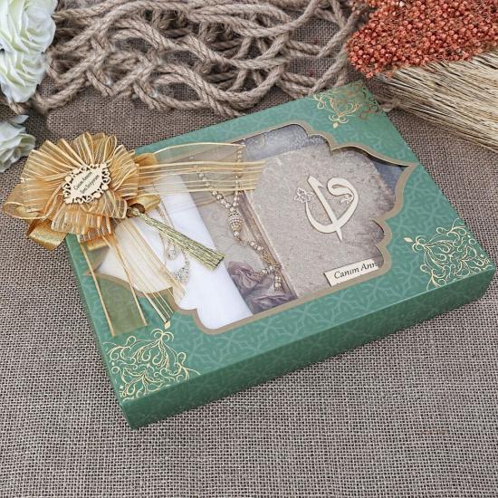 Hediyelik Kolye, Kur’an-ı Kerim, Şal, Seccade, İnci Tesbihli Dini Paket