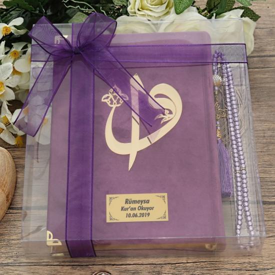 Hediyelik Kadife Kur’an-ı Kerim, İnci Tesbih, Asetat Kutulu (25×18) Mevlid Paketi